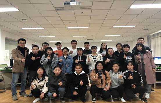 说明: pocib大赛合影