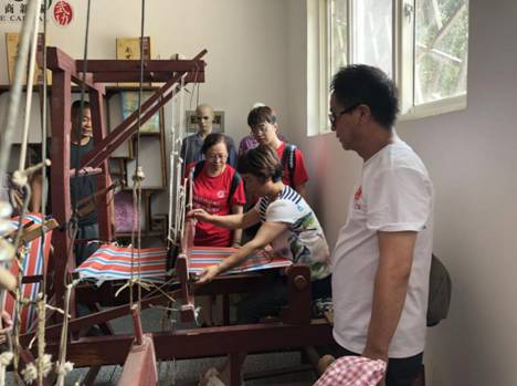 3考察土织布生产